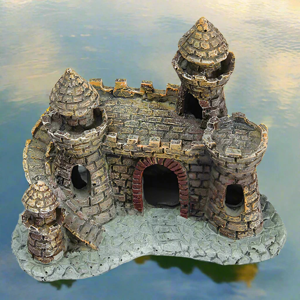 Resin castle ornament for aquariums, inspired by the Stone Island theme, designed for fish tanks.