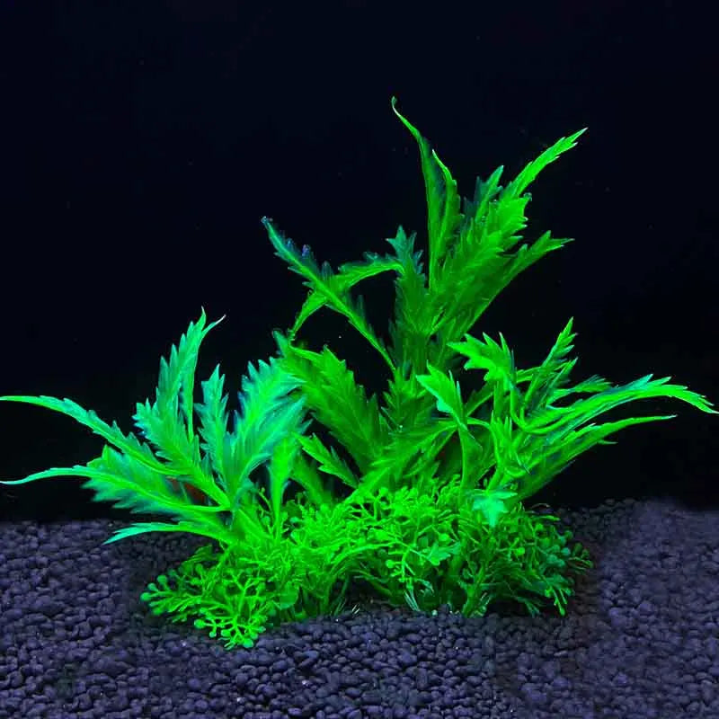 Fake green underwater plants for aquariums, designed to look like real aquatic grass, perfect for decorating fish tanks.