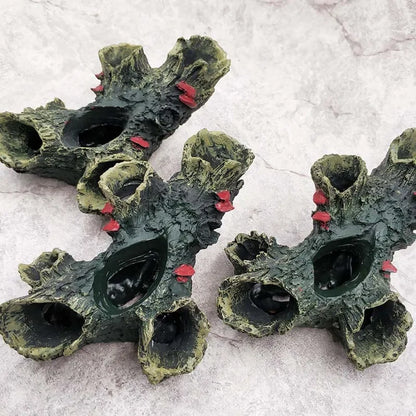 Resin Rockery for Fish Tanks - Aquarium Decoration with Mountain Cave for Pets - 1 Piece.