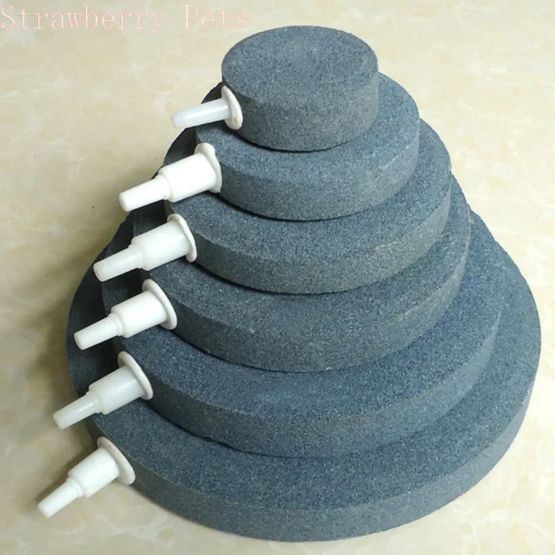 1 piece of bubble stone aerator available in sizes 40/50/60/70/80/100mm for aquarium fish tanks. It's a mini air pump accessory for hydroponics and oxygen supply.